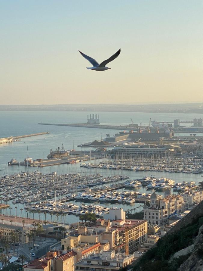 Apartamento Santa Maria Alicante Luaran gambar